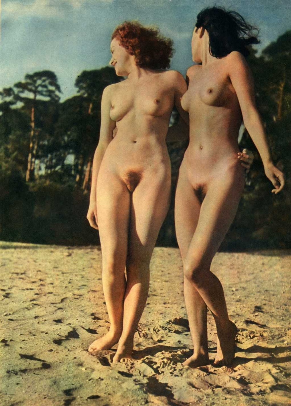 Красивые голые дамы ретро