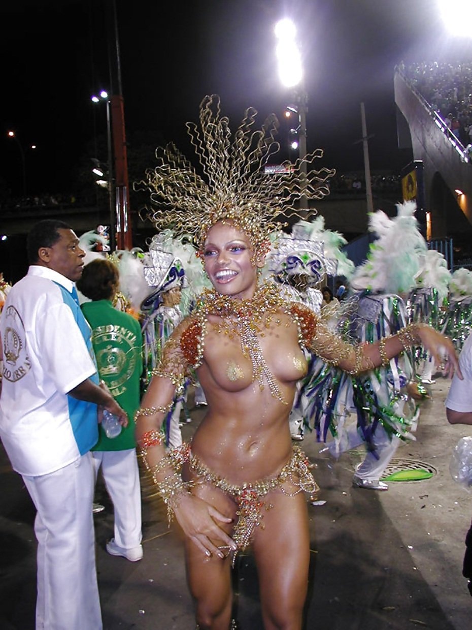 порно на карнавале бразилия фото 95
