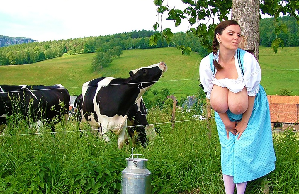 Деревенские доярки с большими сиськами