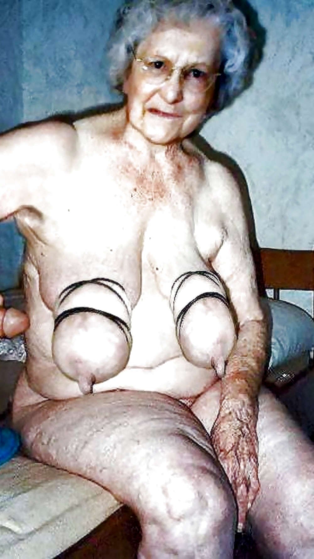 Nude Granny Images