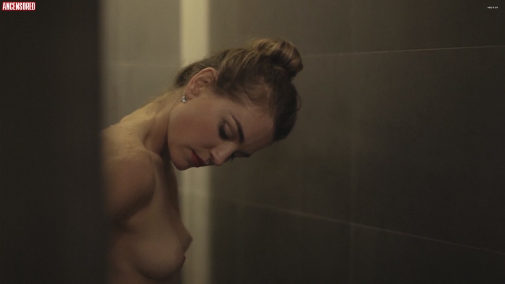 Nude голая Лаура Гордон Laura Gordon
