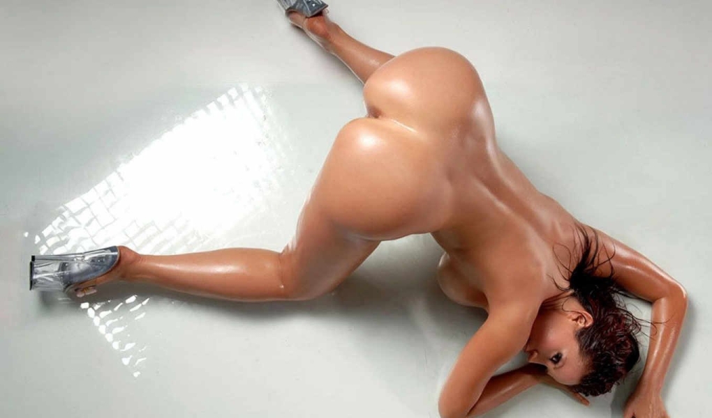 Бьянка Боушам ass в масле