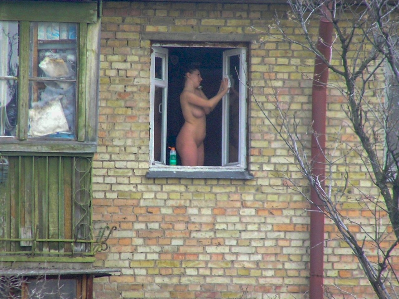 Секс у окна - ▶️ 72 порно видео
