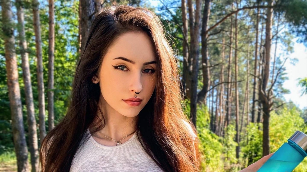Анастасия мут 18