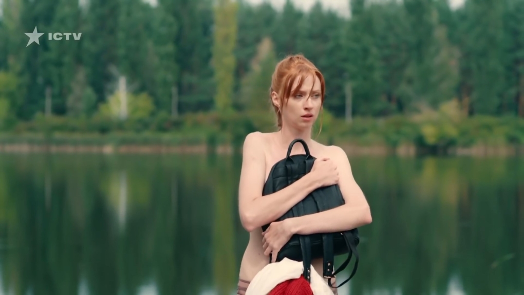 Алина Коваленко ню